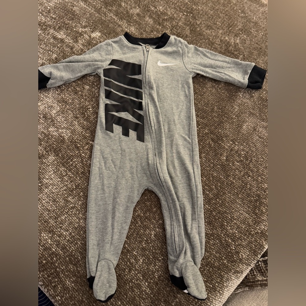 Nike sleeper